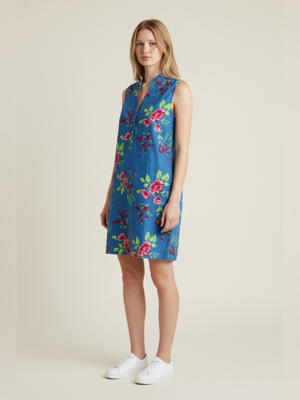 Floral Print Embroidered Women’s Chambray Mini Dress ECI Size 4 NWT